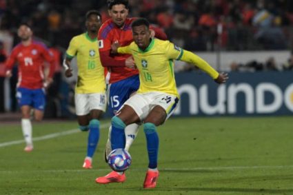 Chile 1-2 Brazil: Người Arsenal tỏa sáng; Nhân tố La Liga mờ nhạt