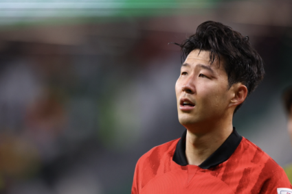 Son Heung-min: ‘Tôi xin lỗi’