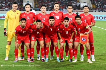 Báo Indonesia ngỡ ngàng với lối đi riêng của ĐT Việt Nam