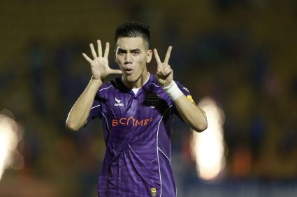 Bình Dương thắng đậm, HLV Hoàng Anh Tuấn tiết lộ chấn thương của Tiến Linh