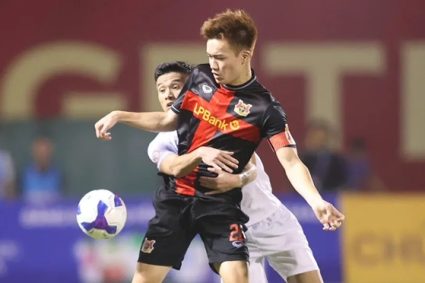 Đánh bại Nam Định, Hoàng Đức nói về cơ hội vô địch của Ninh Bình