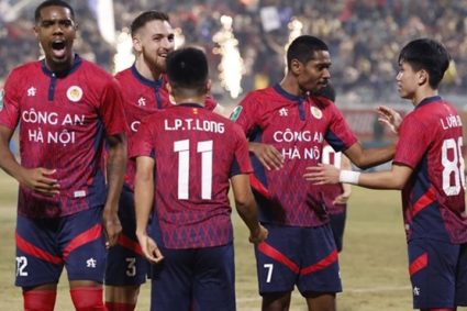 Ghi bàn phút cuối, CAHN vượt ải Hà Tĩnh vào tứ kết Cúp Quốc gia