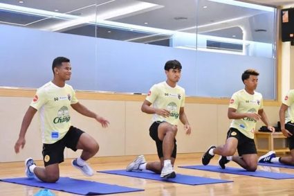 Không thể đấu Nga, HLV Thái Lan nói thẳng mục tiêu ở trận Việt Nam