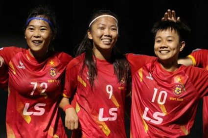 Lập cú đúp, Huỳnh Như nói lời cảm động