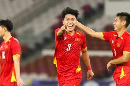 Lý Đức chấn thương, nguy cơ lỡ trận bán kết U23 Đông Nam Á