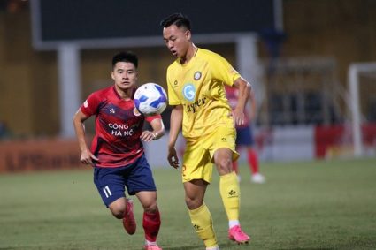 Quang Hải, Jason Quang Vinh mờ nhạt, CAHN phơi áo trước Thanh Hóa