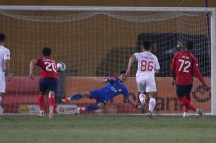 Quang Hải kiến tạo, CAHN giành thắng lợi nghẹt thở phút bù giờ