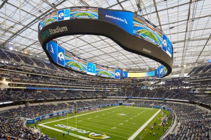 Sân vận động SoFi: Thánh đường thể thao sở hữu màn hình vô cực