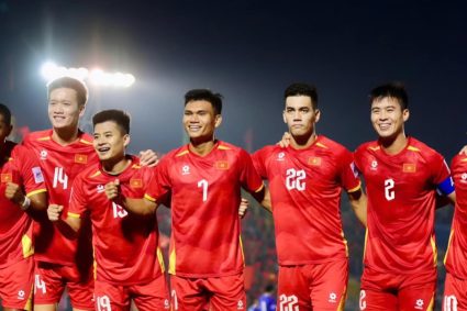 Tiến Linh nổ súng, Việt Nam thắng nhọc Nepal