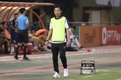 Tiến Linh tỏa sáng, HLV Hoàng Anh Tuấn vẫn thất vọng với Bình Dương