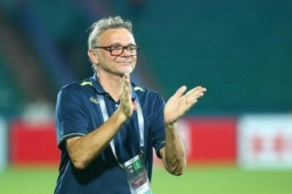 Tròn 1 năm chia tay HLV Troussier: Tuyển Việt Nam thay da đổi thịt