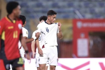 Tuyển Thái Lan thắng đậm Singapore, Madam Pang thưởng nóng “Voi chiến” vì vào bán kết sớm