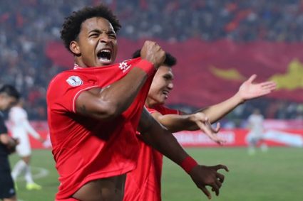 Malaysia sắp bị xử thua, Việt Nam thẳng tiến Asian Cup